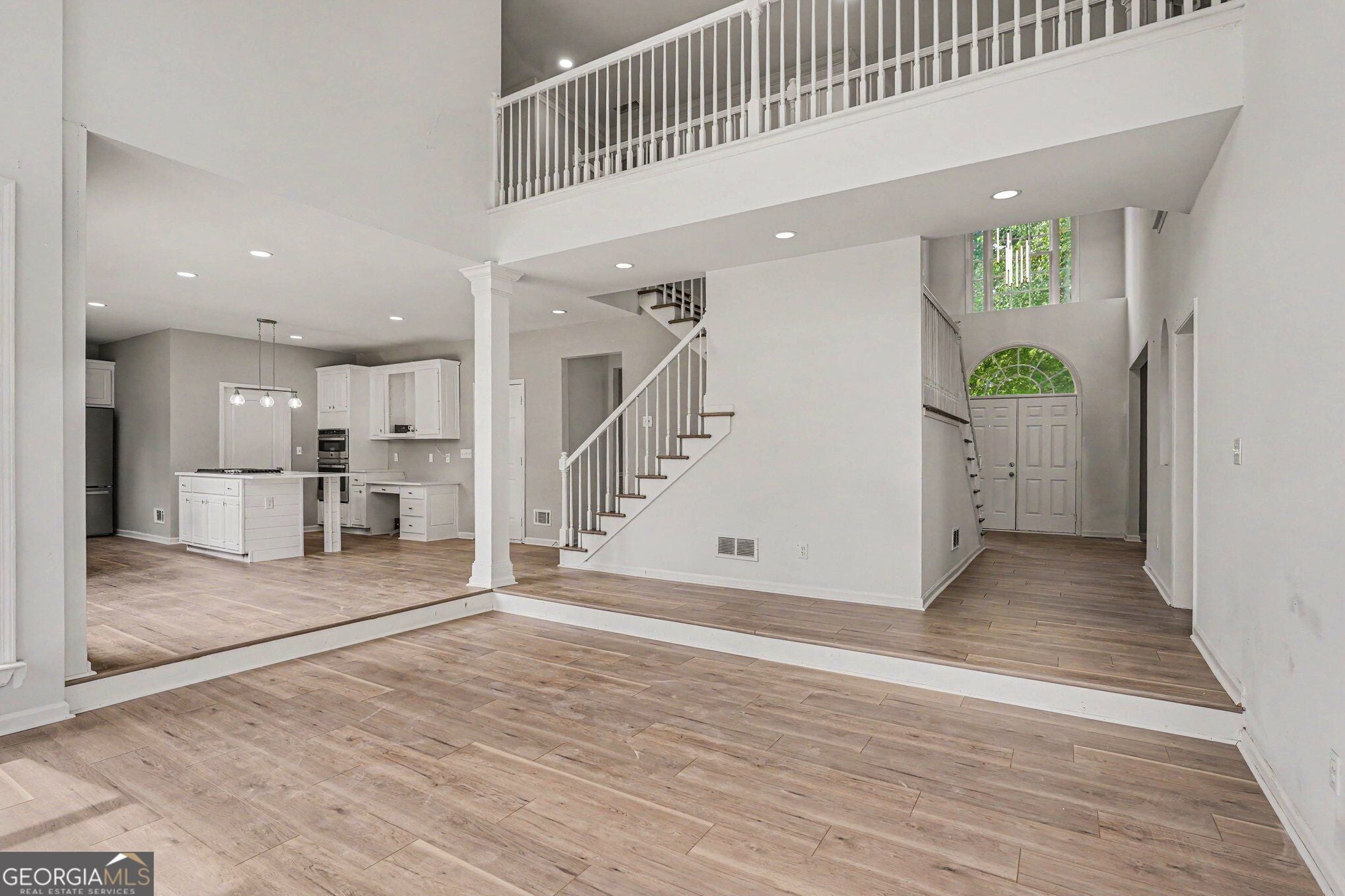 3927 Broadleaf WALK