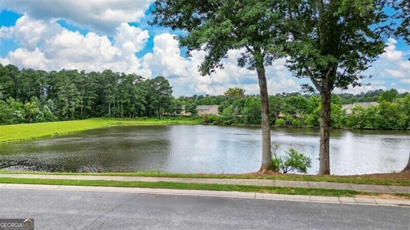 Waterside at Ellison Lakes Townhomes - Residential