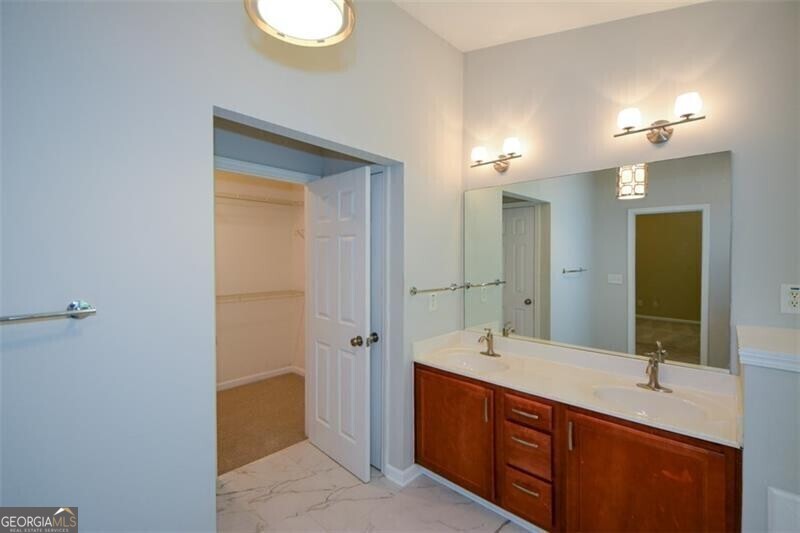 Waterside at Ellison Lakes Townhomes - Residential