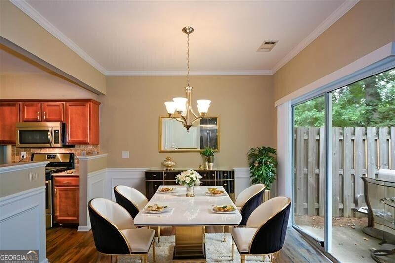 Waterside at Ellison Lakes Townhomes - Residential