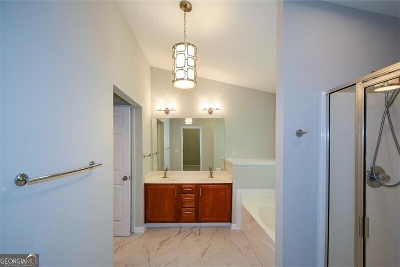 Waterside at Ellison Lakes Townhomes - Residential