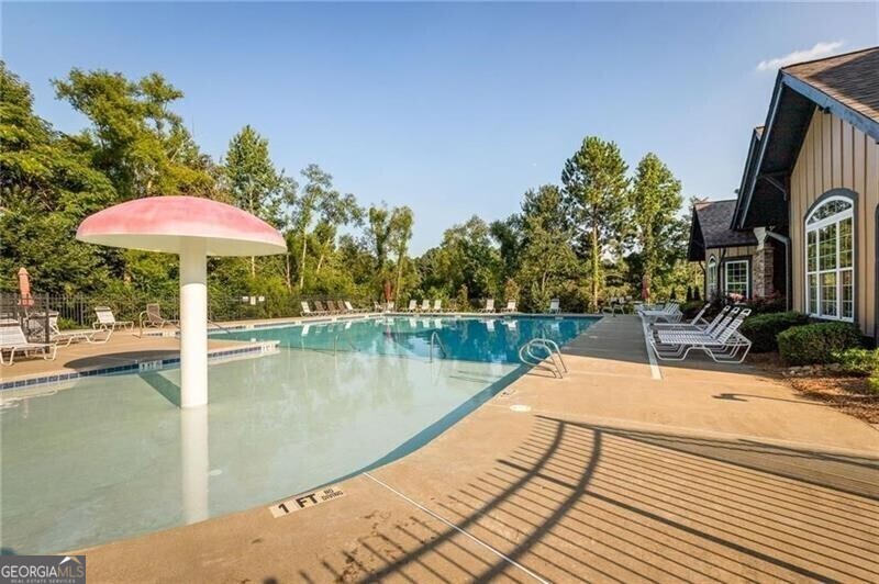 Waterside at Ellison Lakes Townhomes - Residential