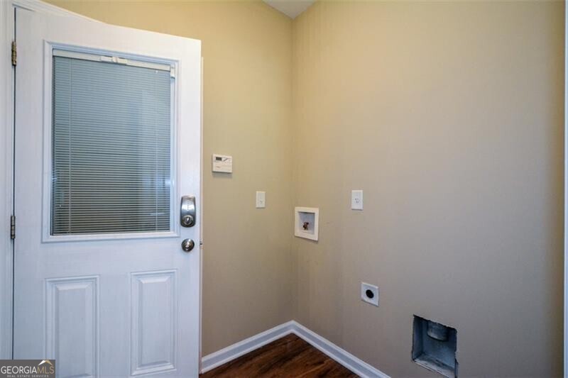 Waterside at Ellison Lakes Townhomes - Residential