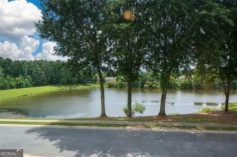 Waterside at Ellison Lakes Townhomes - Residential