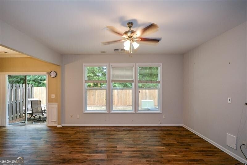Waterside at Ellison Lakes Townhomes - Residential
