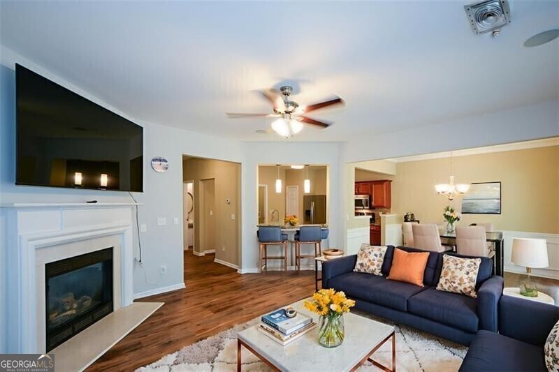 Waterside at Ellison Lakes Townhomes - Residential