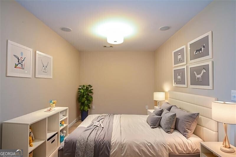 Waterside at Ellison Lakes Townhomes - Residential