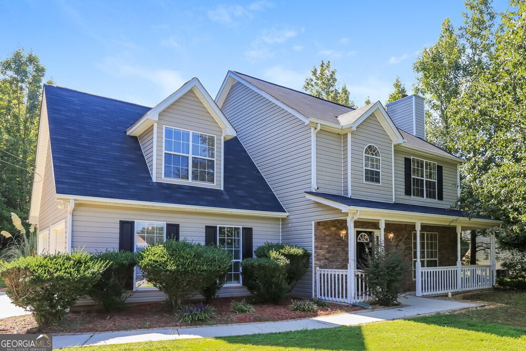 Photo of 4588 Bouldercrest Road, Ellenwood, GA 30294 (MLS # 10676729)