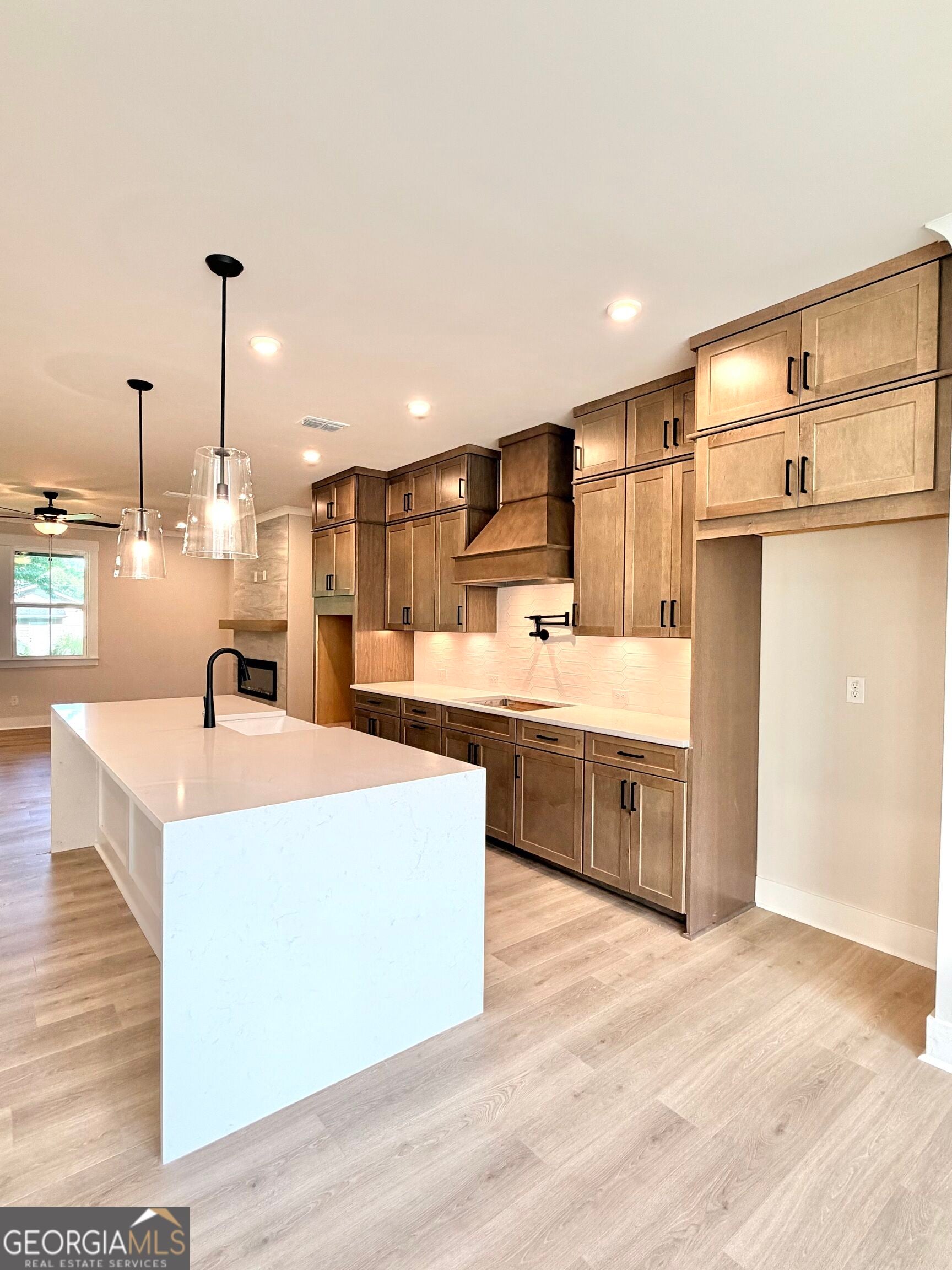 113 Bridgecrest RD