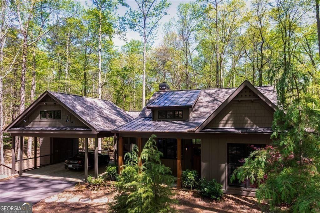 528 Quail Cove DR