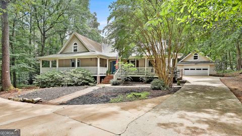Photo of 7 Red Bud Trail, Newnan, GA 30263 (MLS # 10646288)