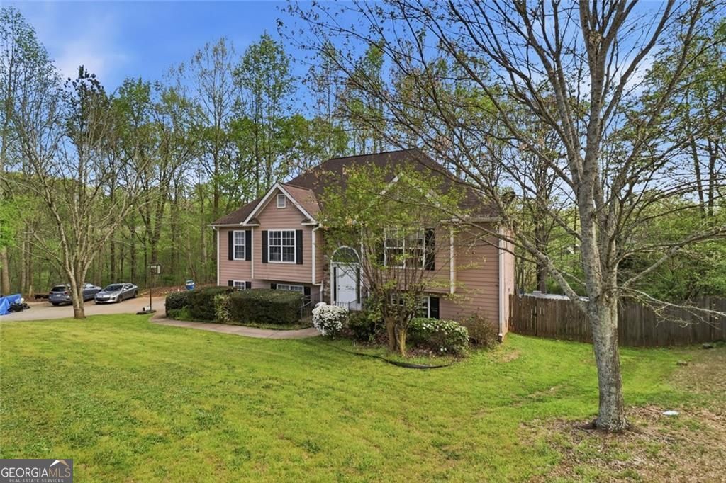 Photo of 1235 Smoke Hill Lane, Hoschton, GA 30548 (MLS # 10725579)