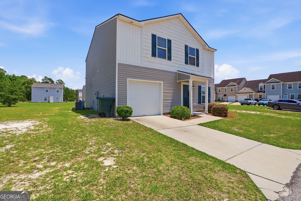 Photo of 225 Rendell LN, Hinesville, GA 31313 (MLS # 10767088)