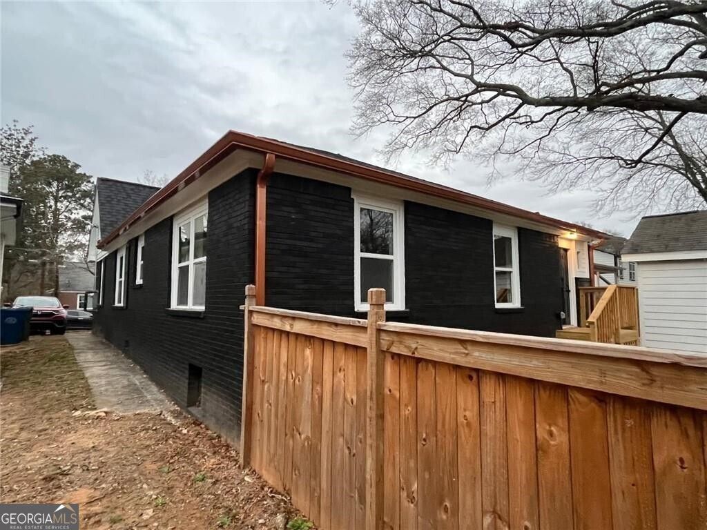 Photo of 1332 Thurgood Street SW, Atlanta, GA 30314 (MLS # 10709048)