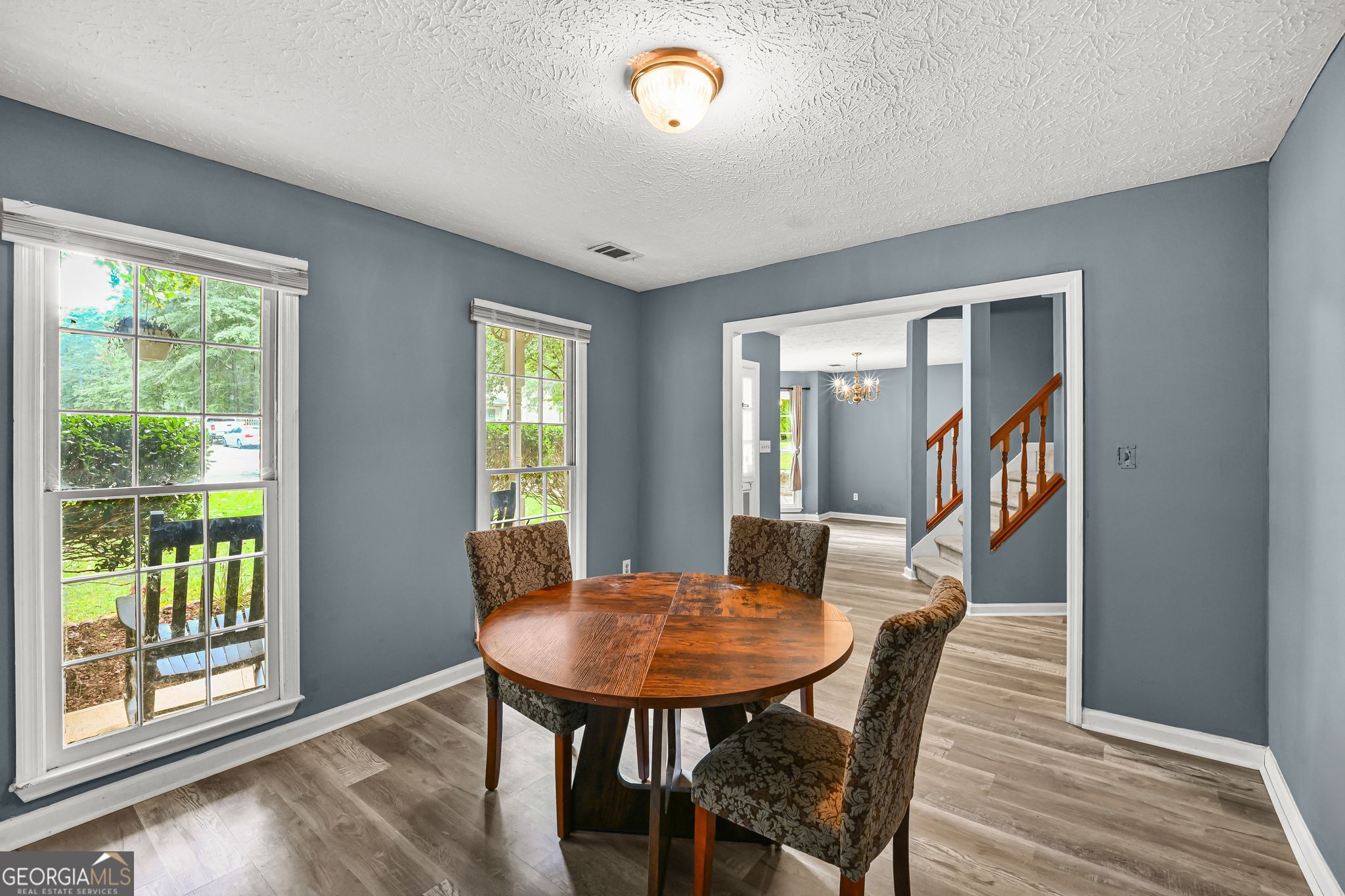 3270 Dogwood DR