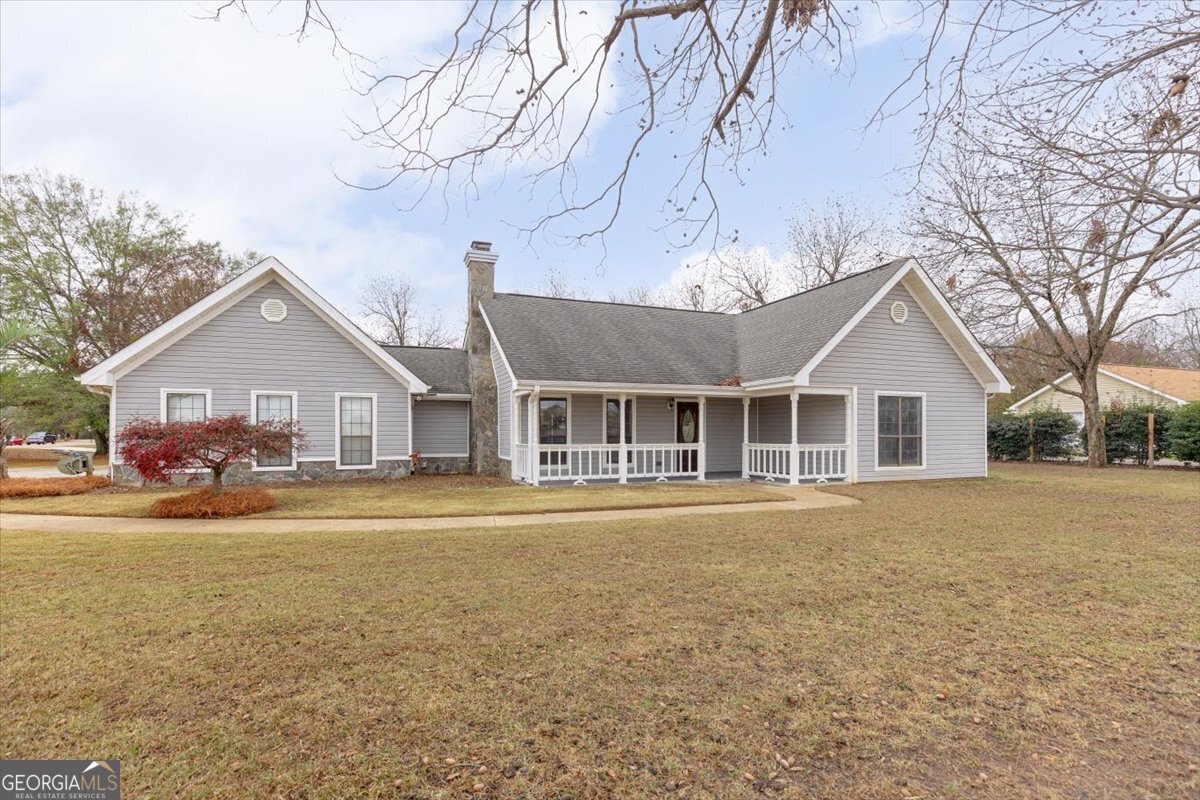 1027 Kathryn Ryals RD