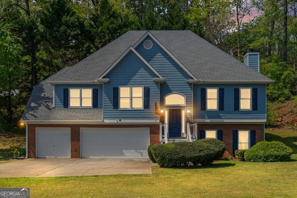 Photo of 1 Carrington Drive, Cartersville, GA 30120 (MLS # 10729953)