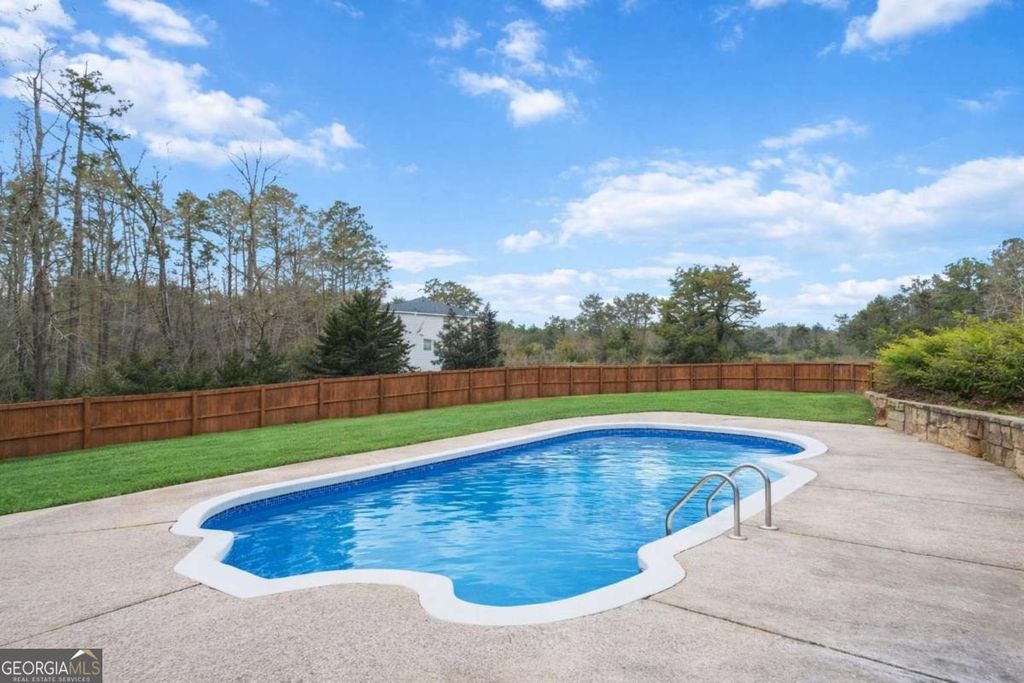 Photo of 309 Rambling Court, Mcdonough, GA 30252 (MLS # 10690615)