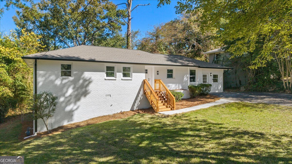 2039 Harwinor RD SE