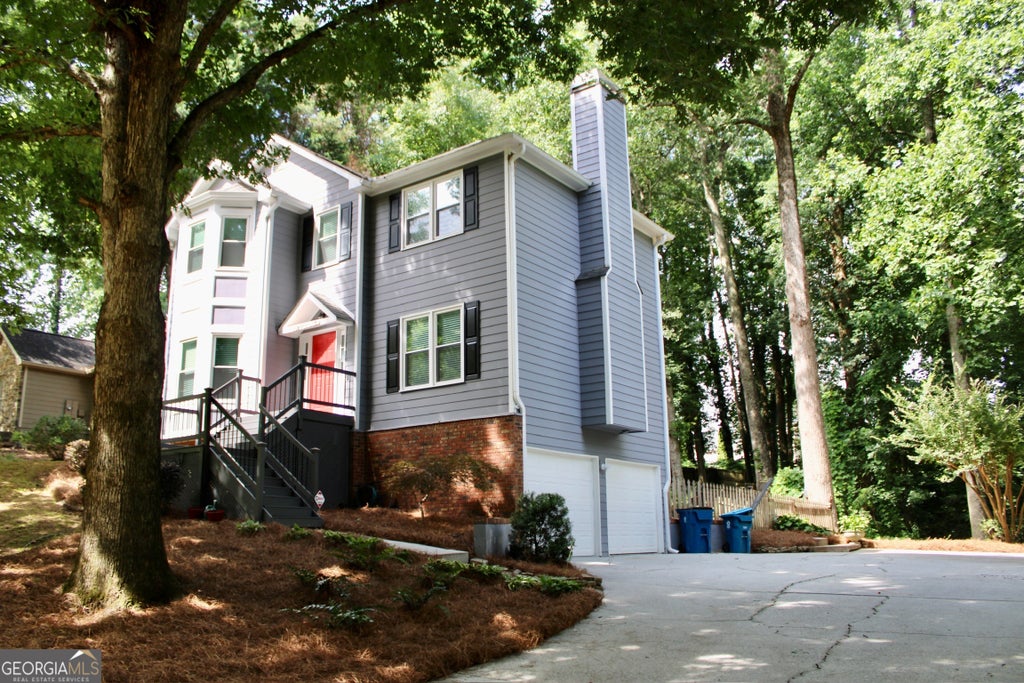Photo of 2160 Lakeway Drive, Dacula, GA 30019 (MLS # 10791746)