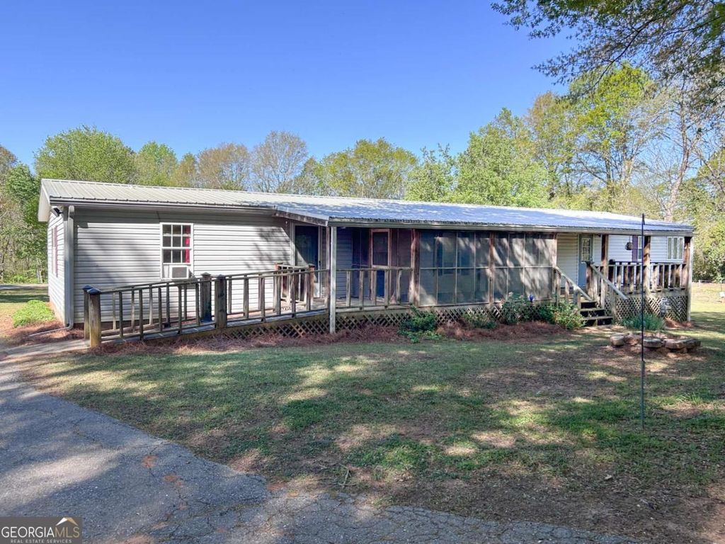 Photo of 283 Third Street, Colbert, GA 30628 (MLS # 10723010)