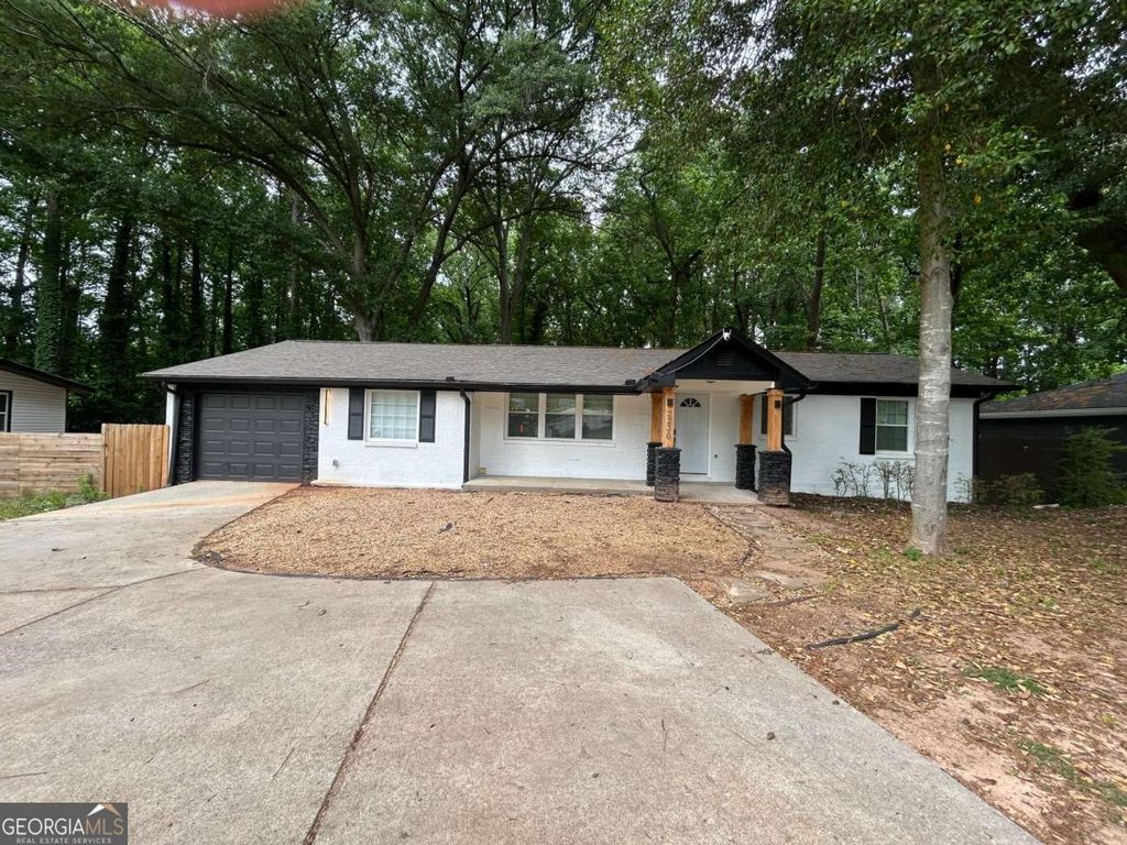 Photo of 2236 Brannen Road SE, Atlanta, GA 30316 (MLS # 10759052)