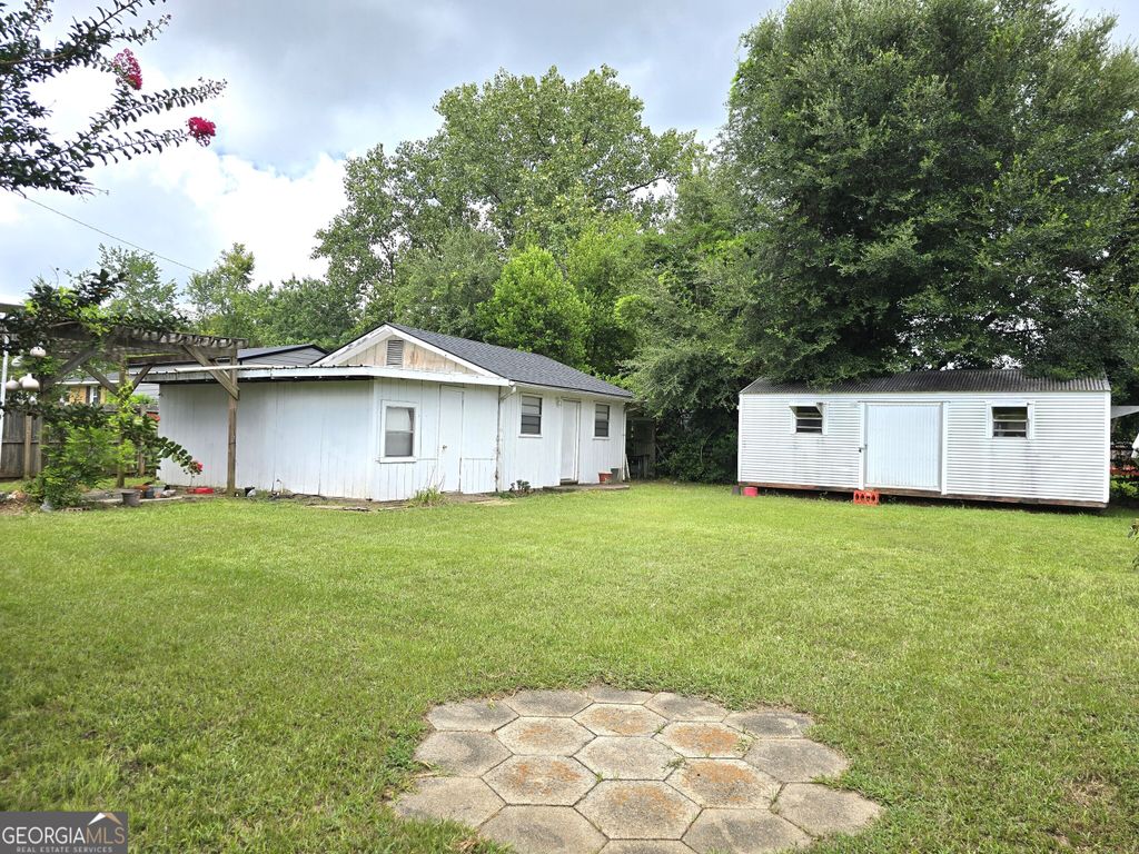 Photo of 1052 Fairlane Drive, Louisville, GA 30434 (MLS # 10757483)