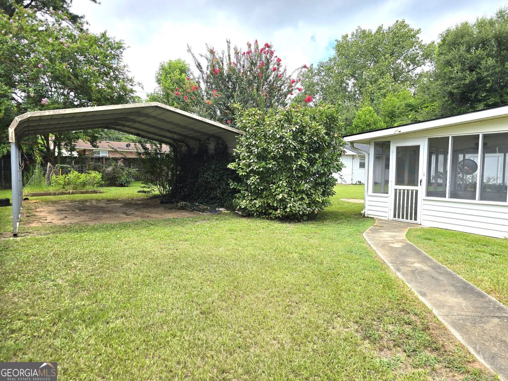 Photo of 1052 Fairlane Drive, Louisville, GA 30434 (MLS # 10757483)