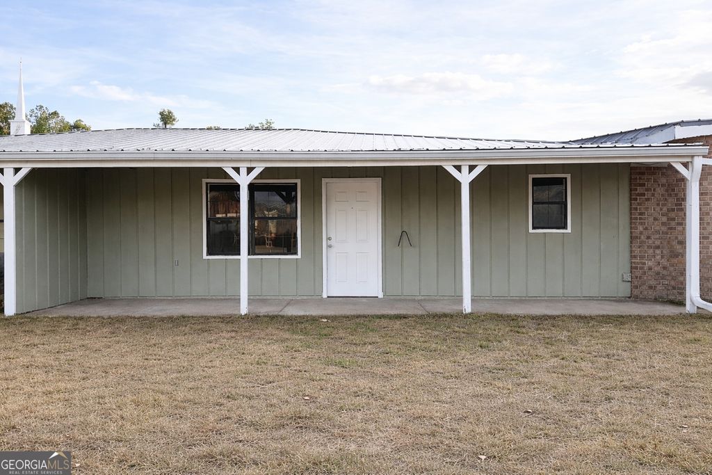 Photo of 7 Railroad Street, Adrian, GA 31002 (MLS # 10667654)