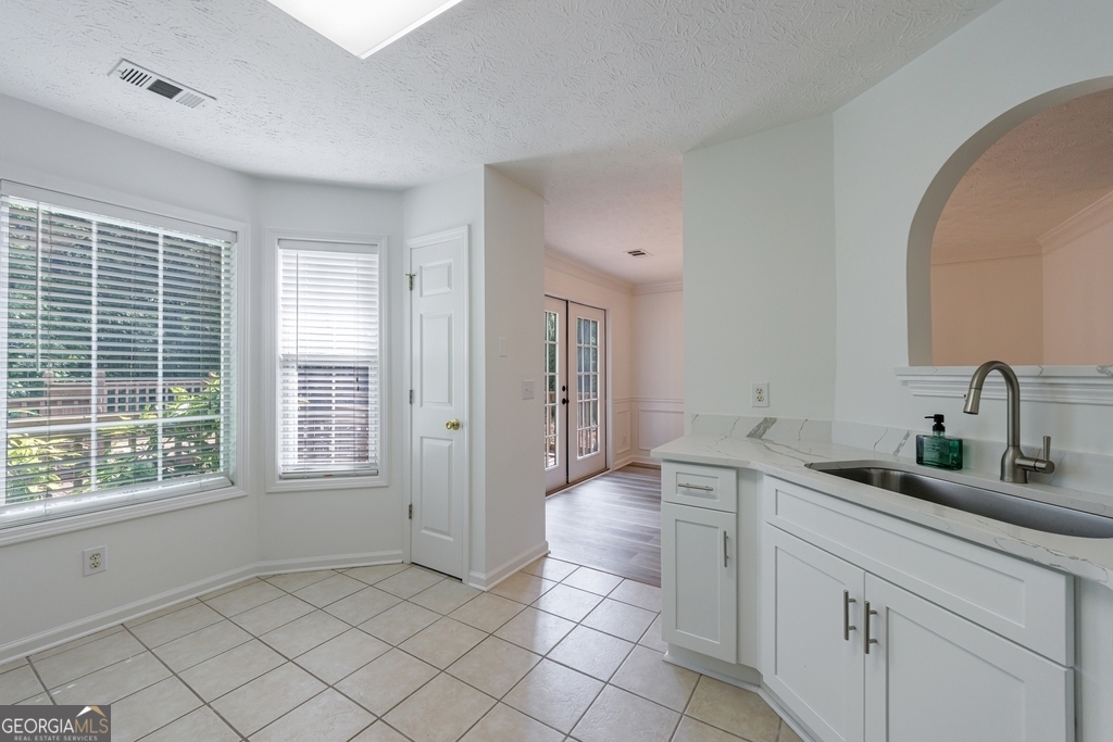 Alpharetta, Georgia 30004, United States, 3 Bedrooms Bedrooms, ,2 BathroomsBathrooms,Residential,Pending,132957