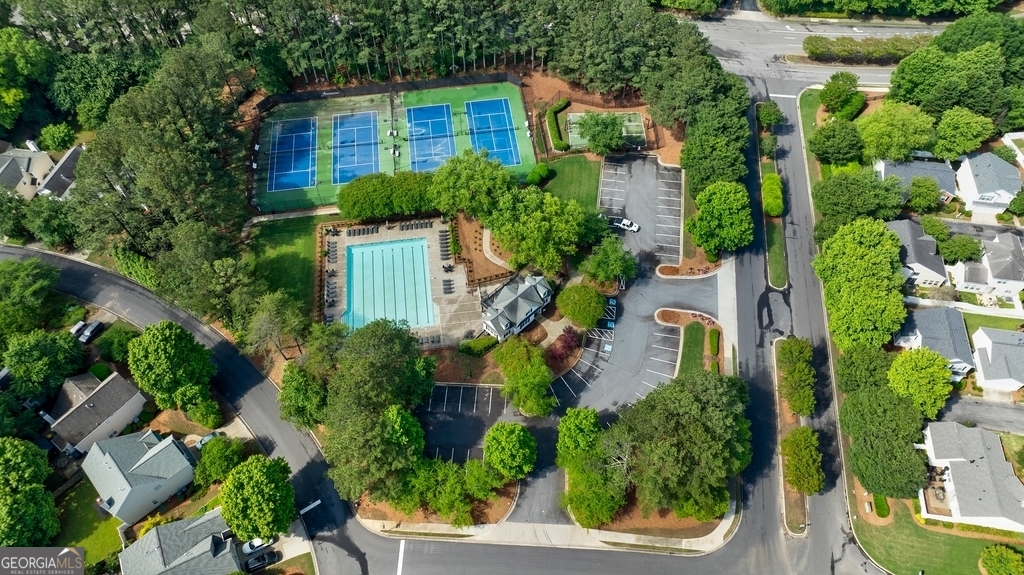 Alpharetta, Georgia 30004, United States, 3 Bedrooms Bedrooms, ,2 BathroomsBathrooms,Residential,Pending,132957