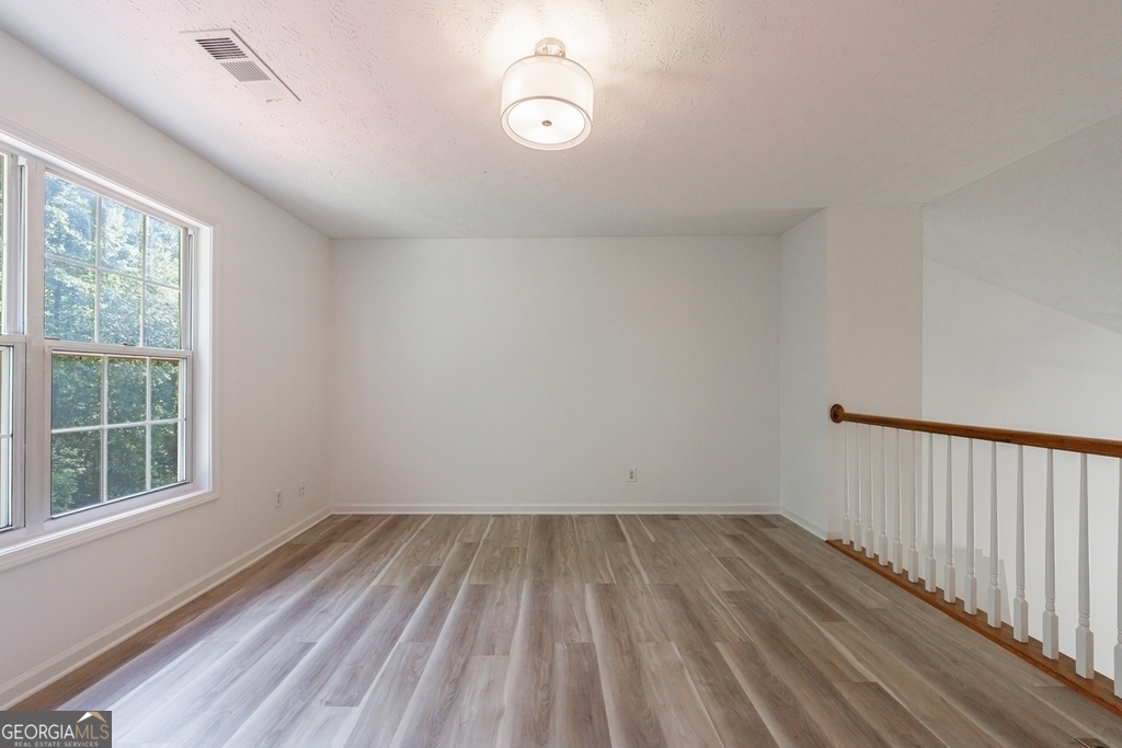 Alpharetta, Georgia 30004, United States, 3 Bedrooms Bedrooms, ,2 BathroomsBathrooms,Residential,Pending,132957