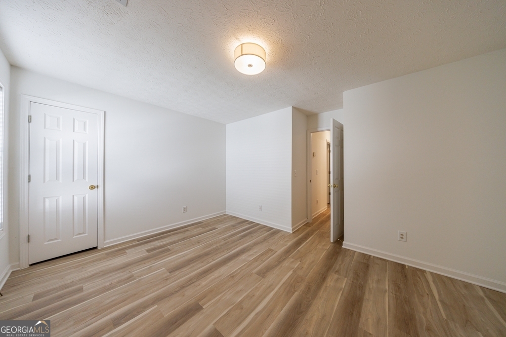 Alpharetta, Georgia 30004, United States, 3 Bedrooms Bedrooms, ,2 BathroomsBathrooms,Residential,Pending,132957