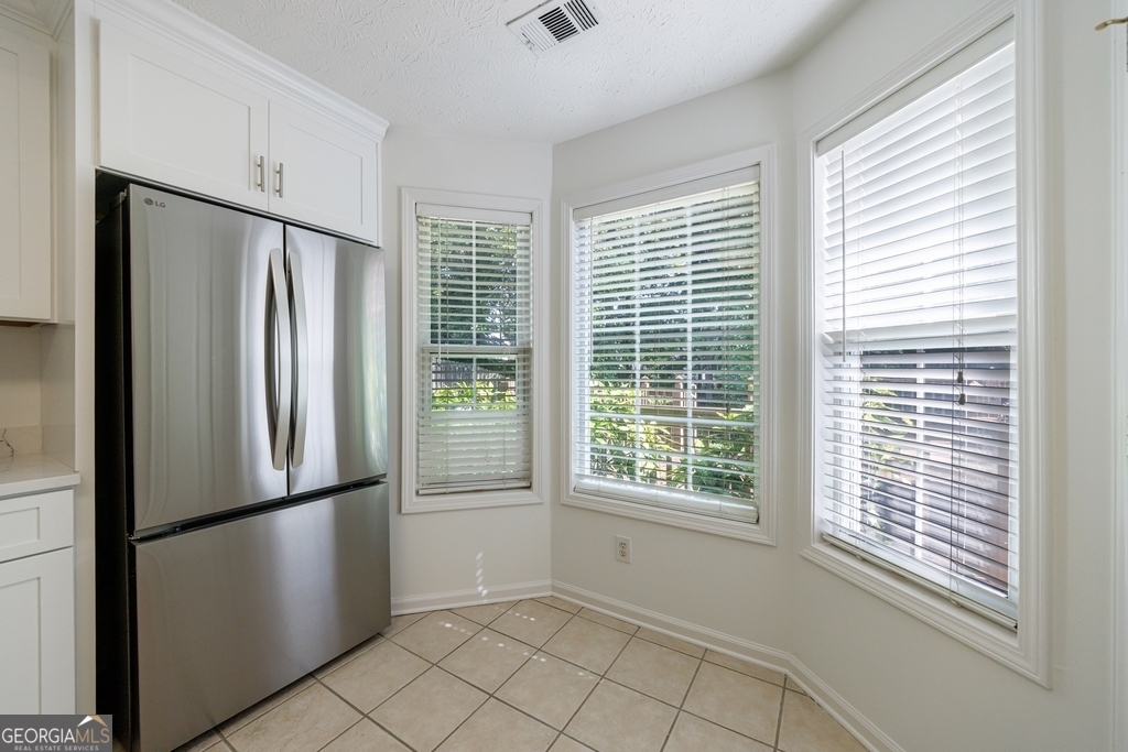 Alpharetta, Georgia 30004, United States, 3 Bedrooms Bedrooms, ,2 BathroomsBathrooms,Residential,Pending,132957