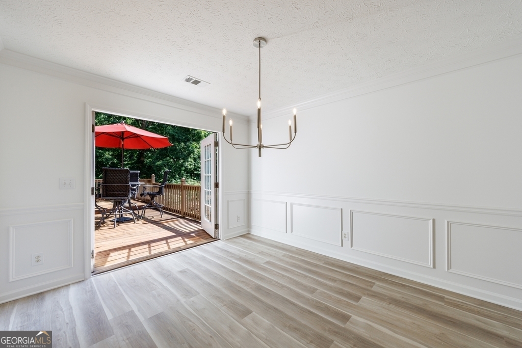 Alpharetta, Georgia 30004, United States, 3 Bedrooms Bedrooms, ,2 BathroomsBathrooms,Residential,Pending,132957