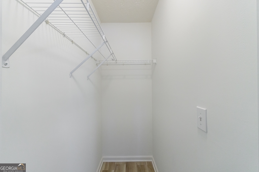 Alpharetta, Georgia 30004, United States, 3 Bedrooms Bedrooms, ,2 BathroomsBathrooms,Residential,Pending,132957