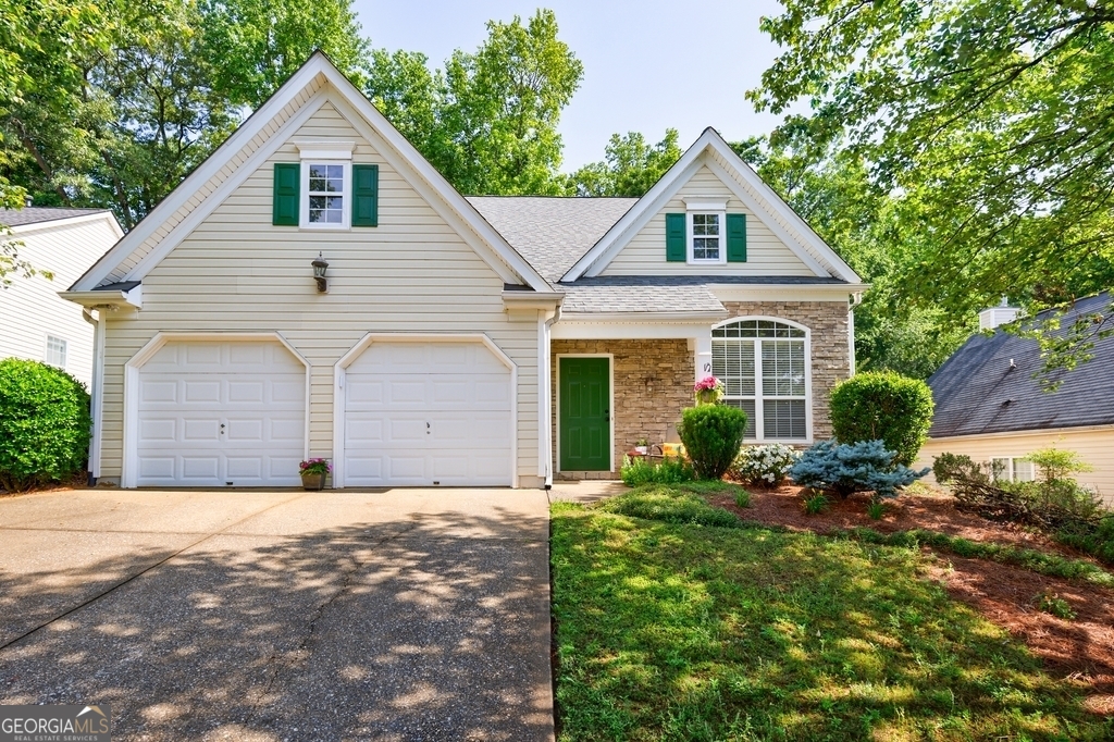 Alpharetta, Georgia 30004, United States, 3 Bedrooms Bedrooms, ,2 BathroomsBathrooms,Residential,Pending,132957