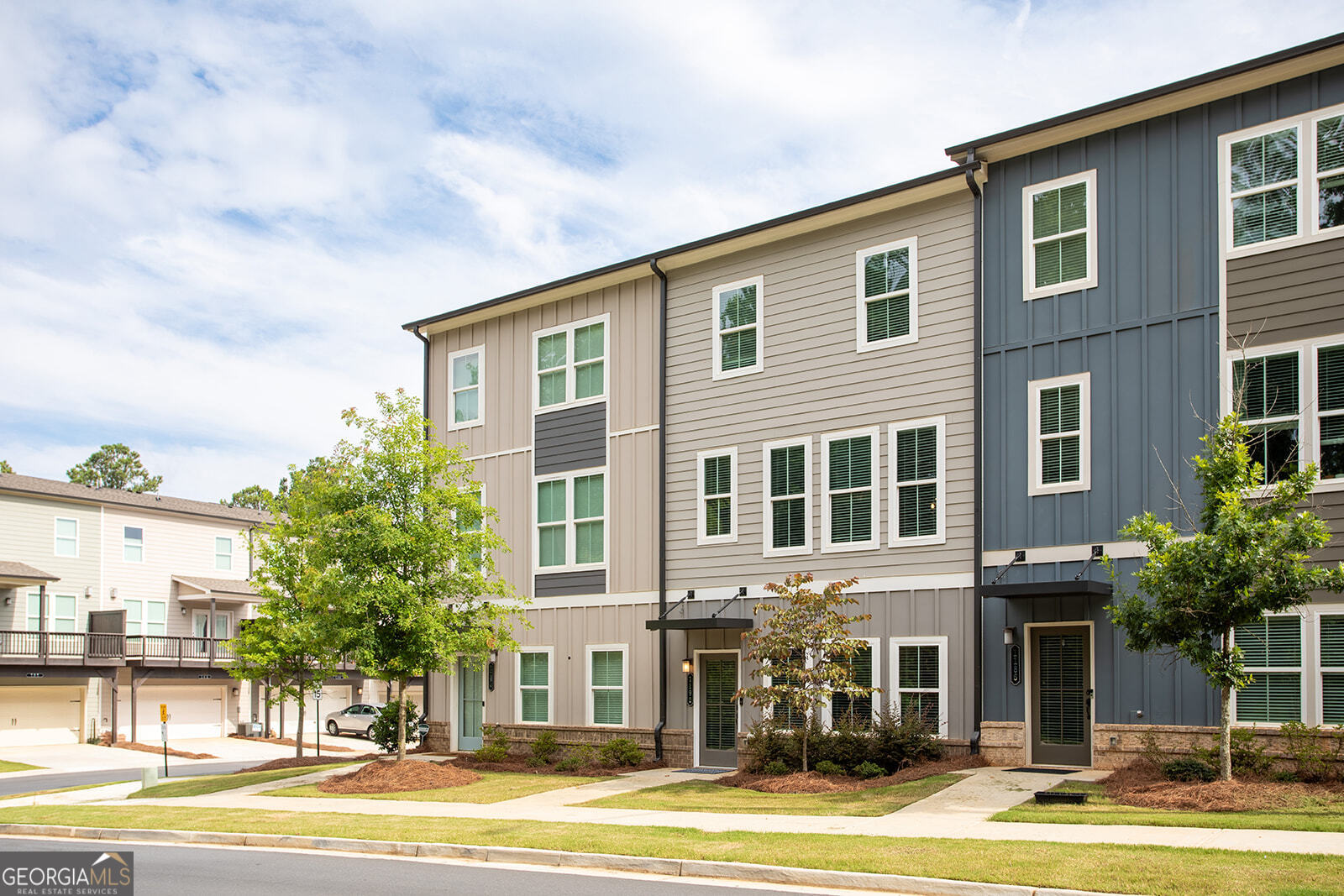 1190 Buice Lake PKWY