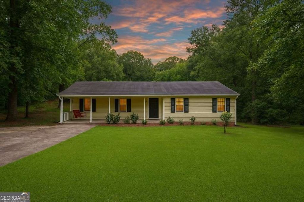 Photo of 183 Elm Street, Covington, GA 30014 (MLS # 10669103)