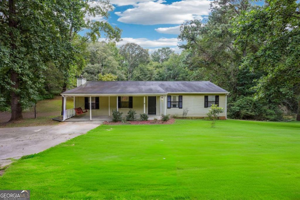 Photo of 183 Elm Street, Covington, GA 30014 (MLS # 10669103)