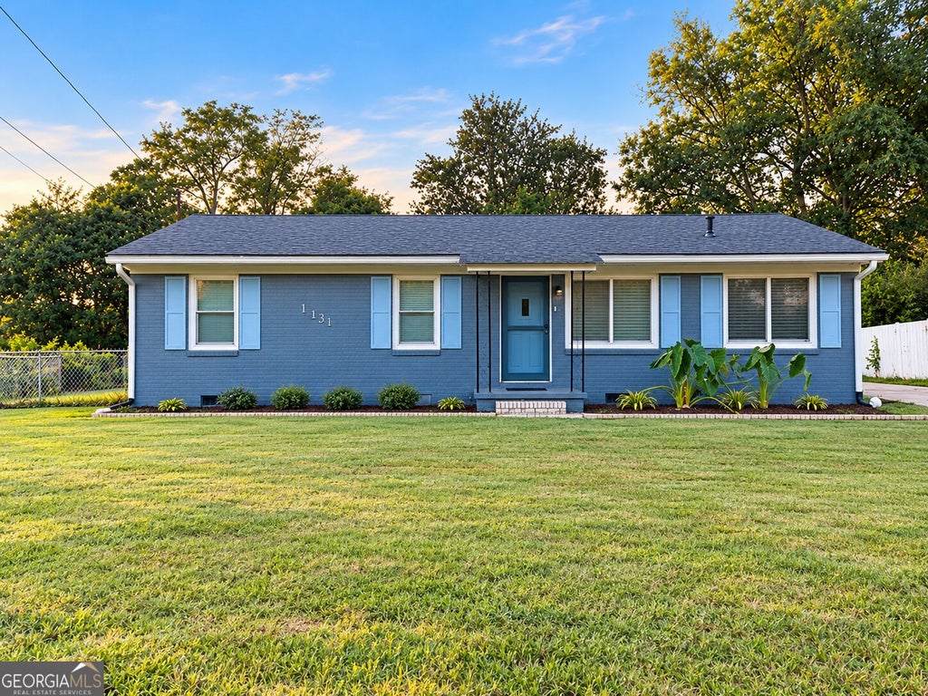 Photo of 113 Ravenwood Way, Warner Robins, GA 31093 (MLS # 10868315)