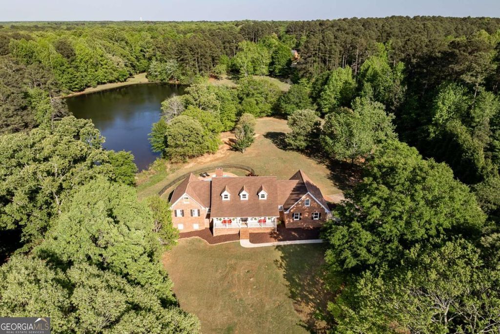 Photo of 136 Hidden Lake Drive, Hull, GA 30646 (MLS # 10735596)