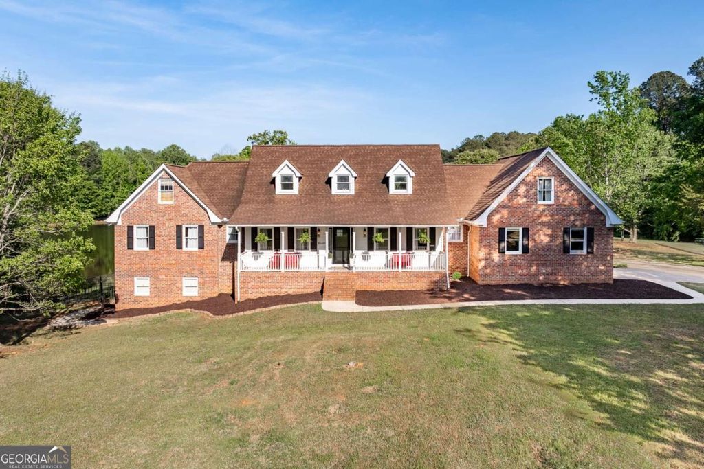 Photo of 136 Hidden Lake Drive, Hull, GA 30646 (MLS # 10735596)