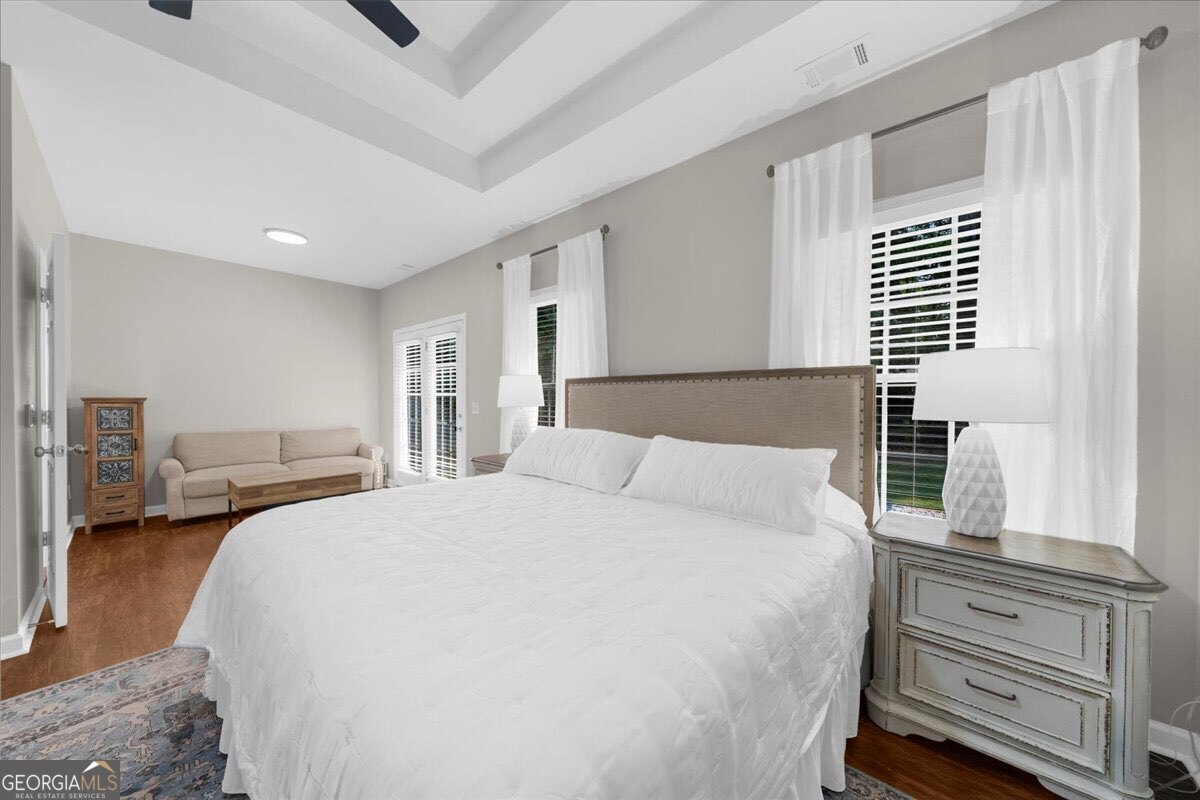 Young Deer Harbour - Residential