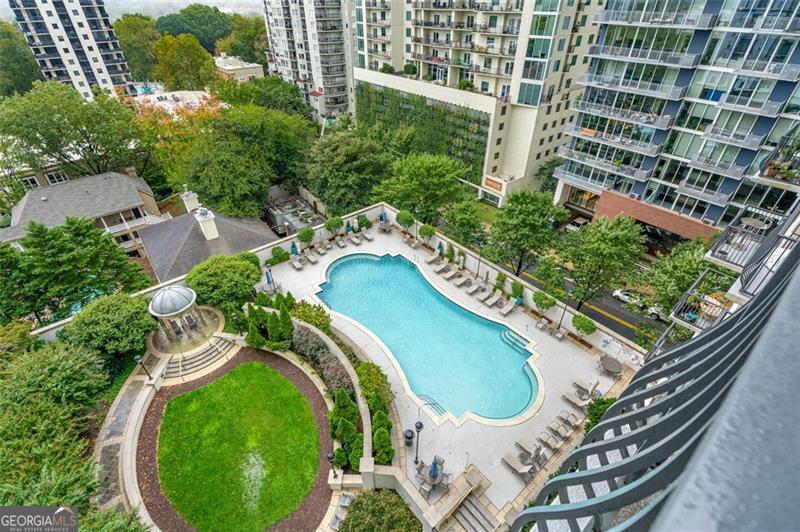 Mayfair Renaissance - Residential