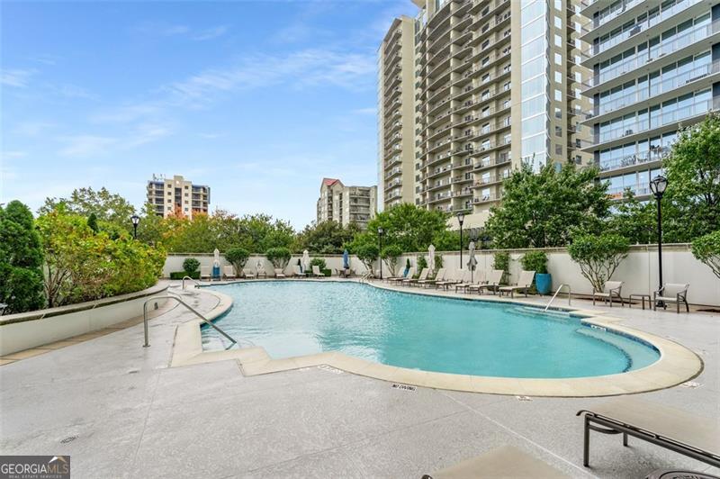 Mayfair Renaissance - Residential