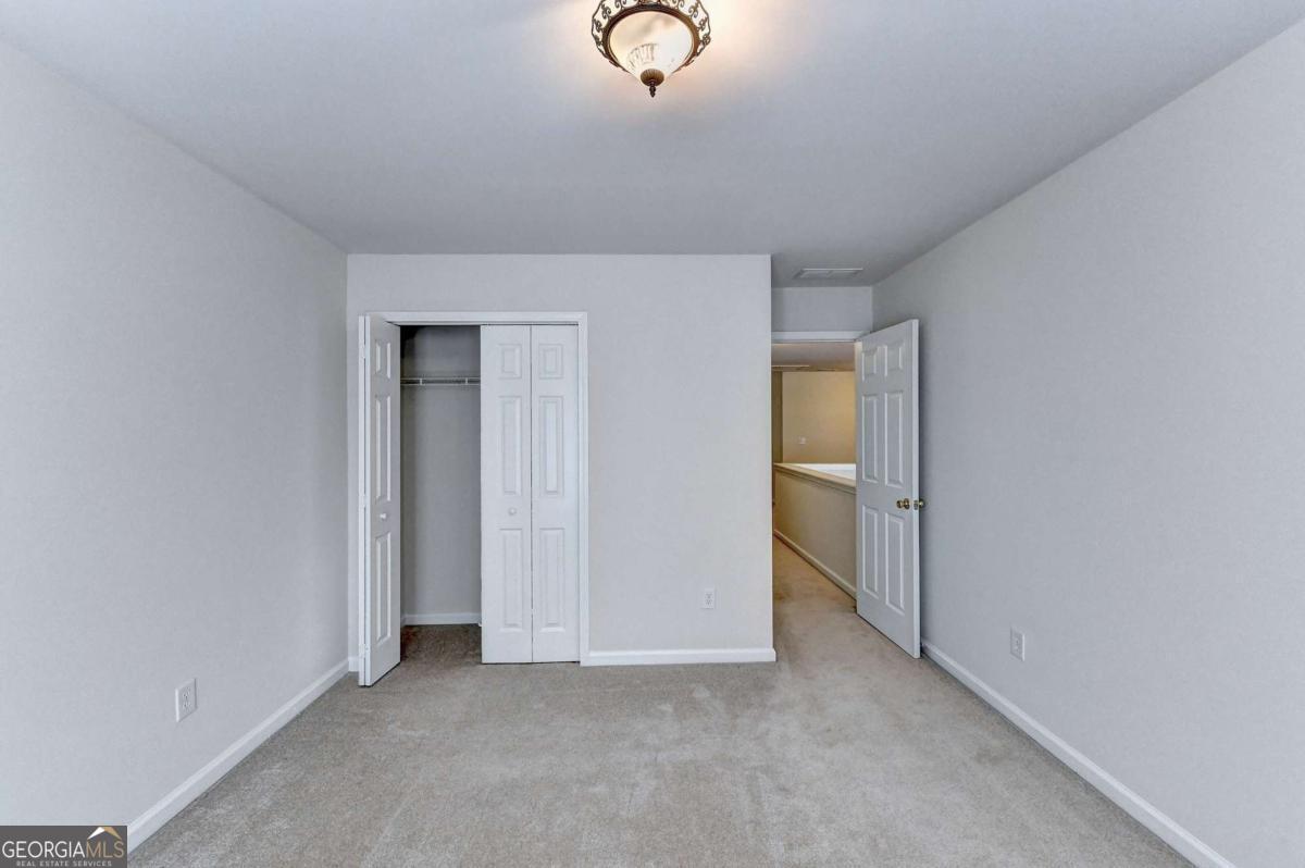 Saint Claire - Residential