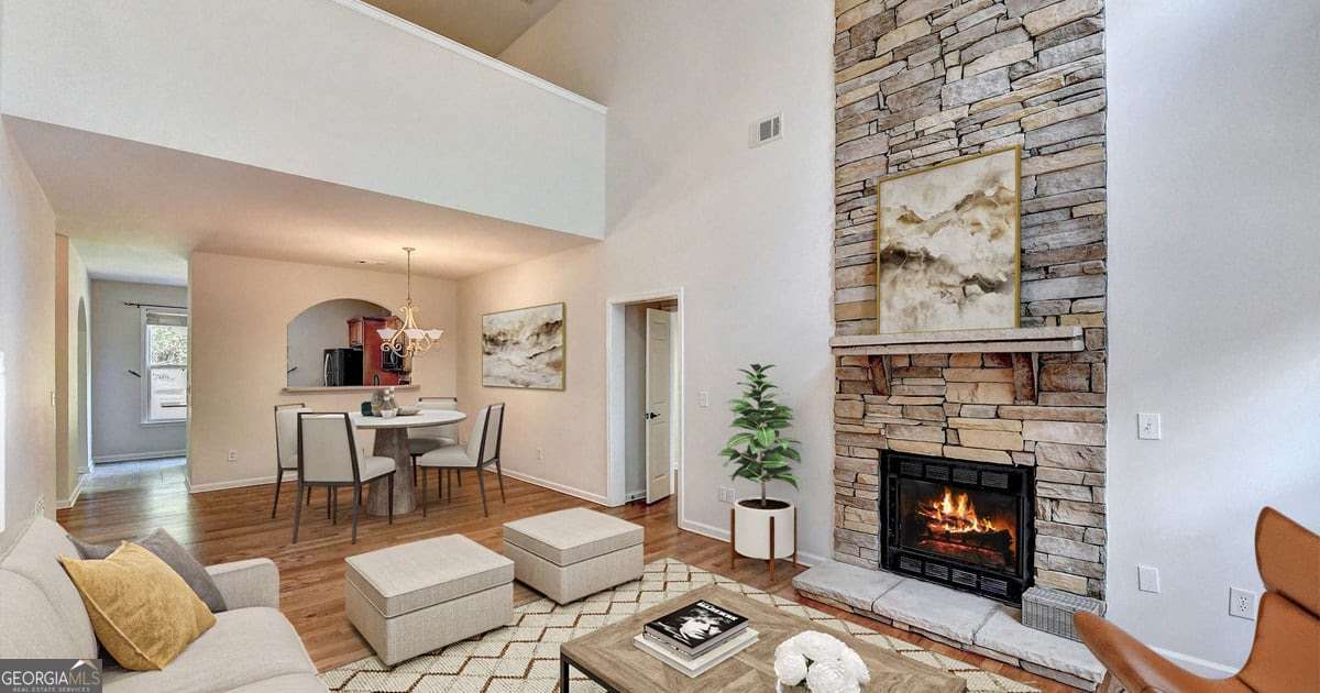 Saint Claire - Residential