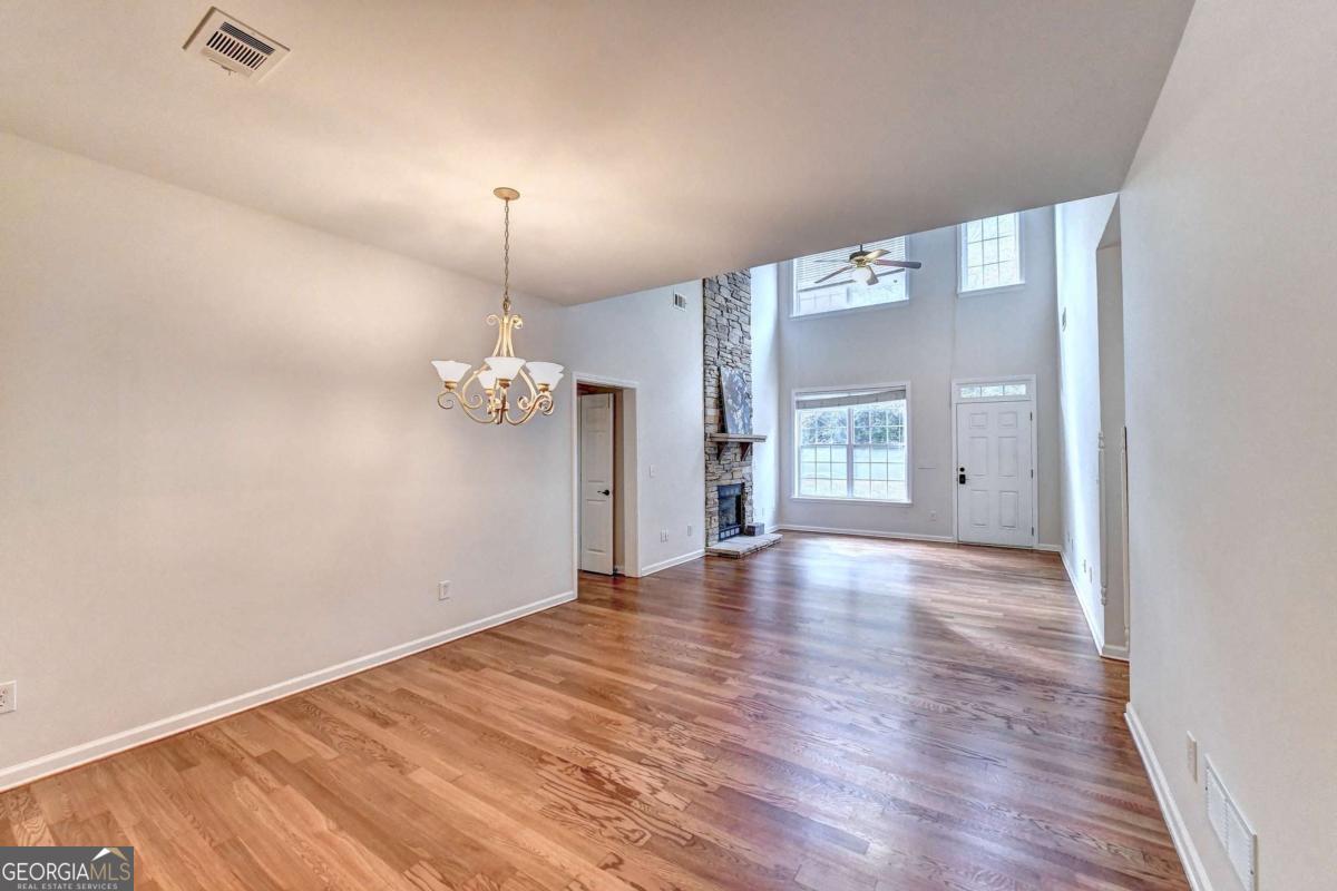 Saint Claire - Residential
