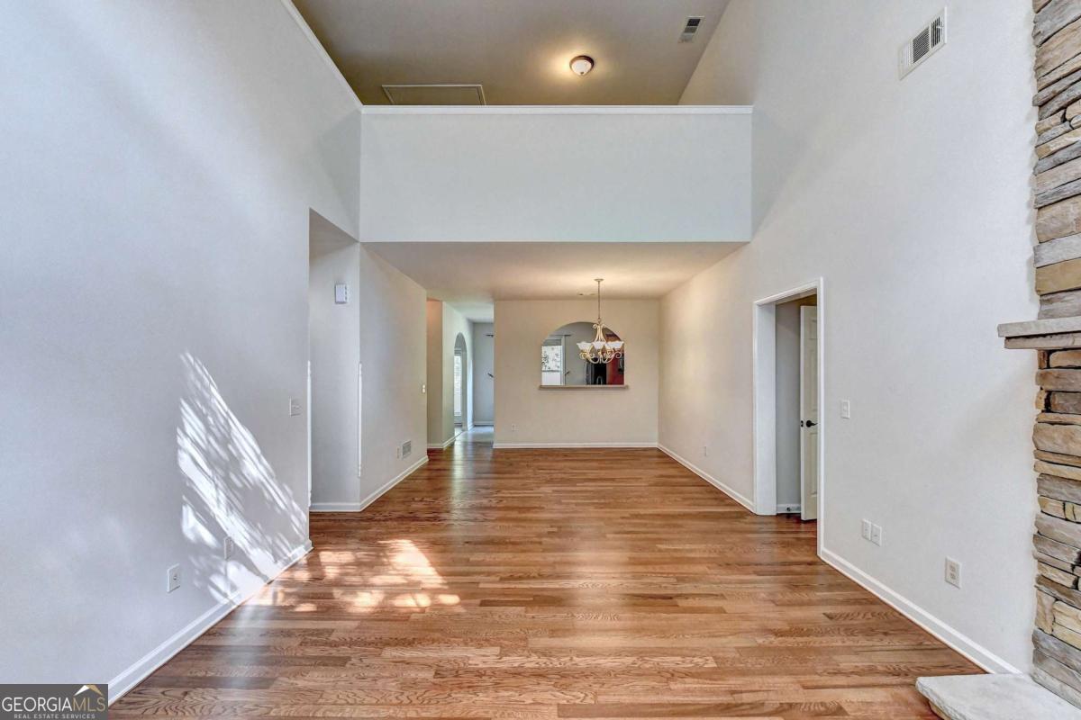 Saint Claire - Residential
